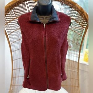 Patagonia Womens Size M Synchilla Full Zip Fleece Vest in Maroon-Zip Pockets-EUC